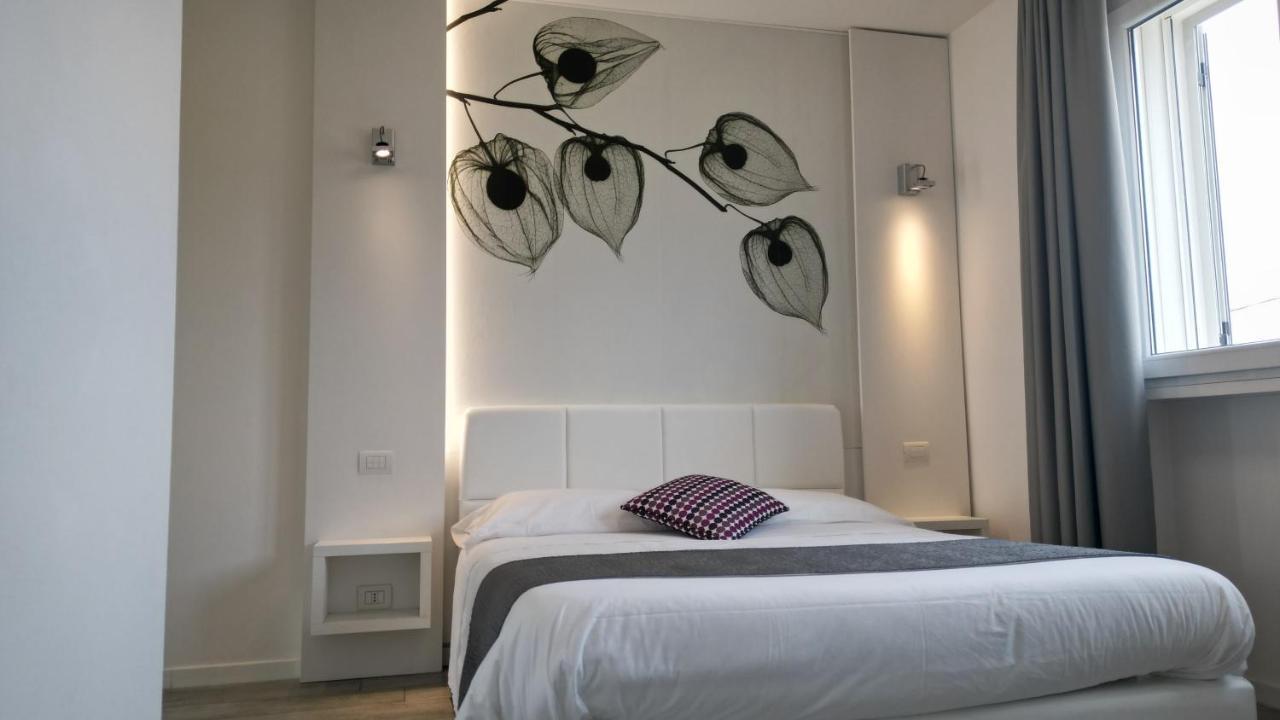La Brise Hotell Marina di Pietrasanta Exteriör bild