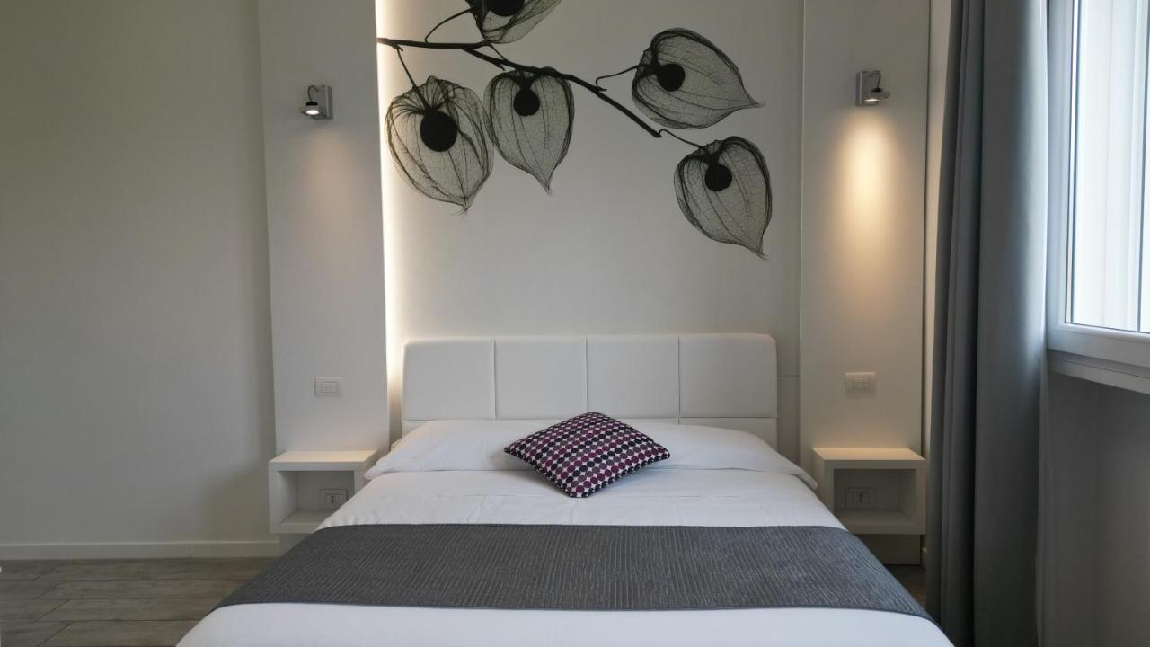 La Brise Hotell Marina di Pietrasanta Exteriör bild